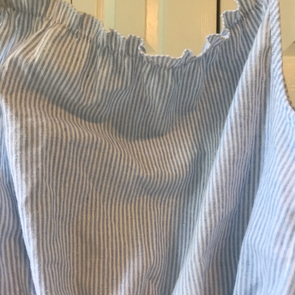 Brandy Melville Rare Carly Top. - Picture 4 of 5